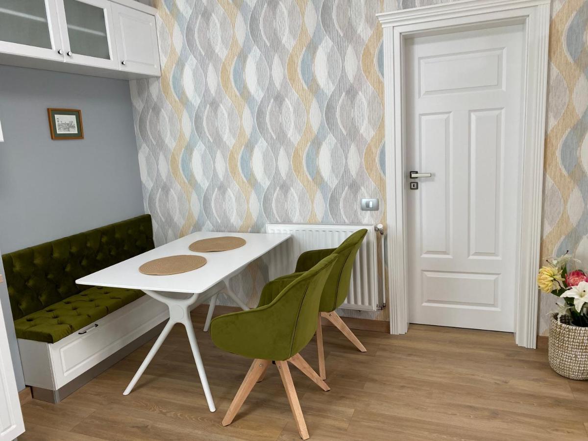 Olivia Studio Oradea Buitenkant foto